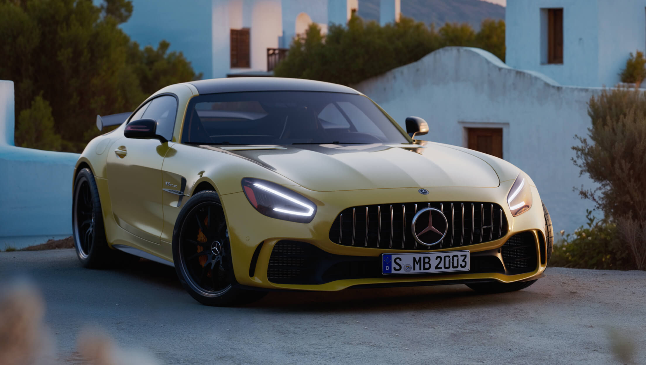 Mercedes_Backplate03A copy